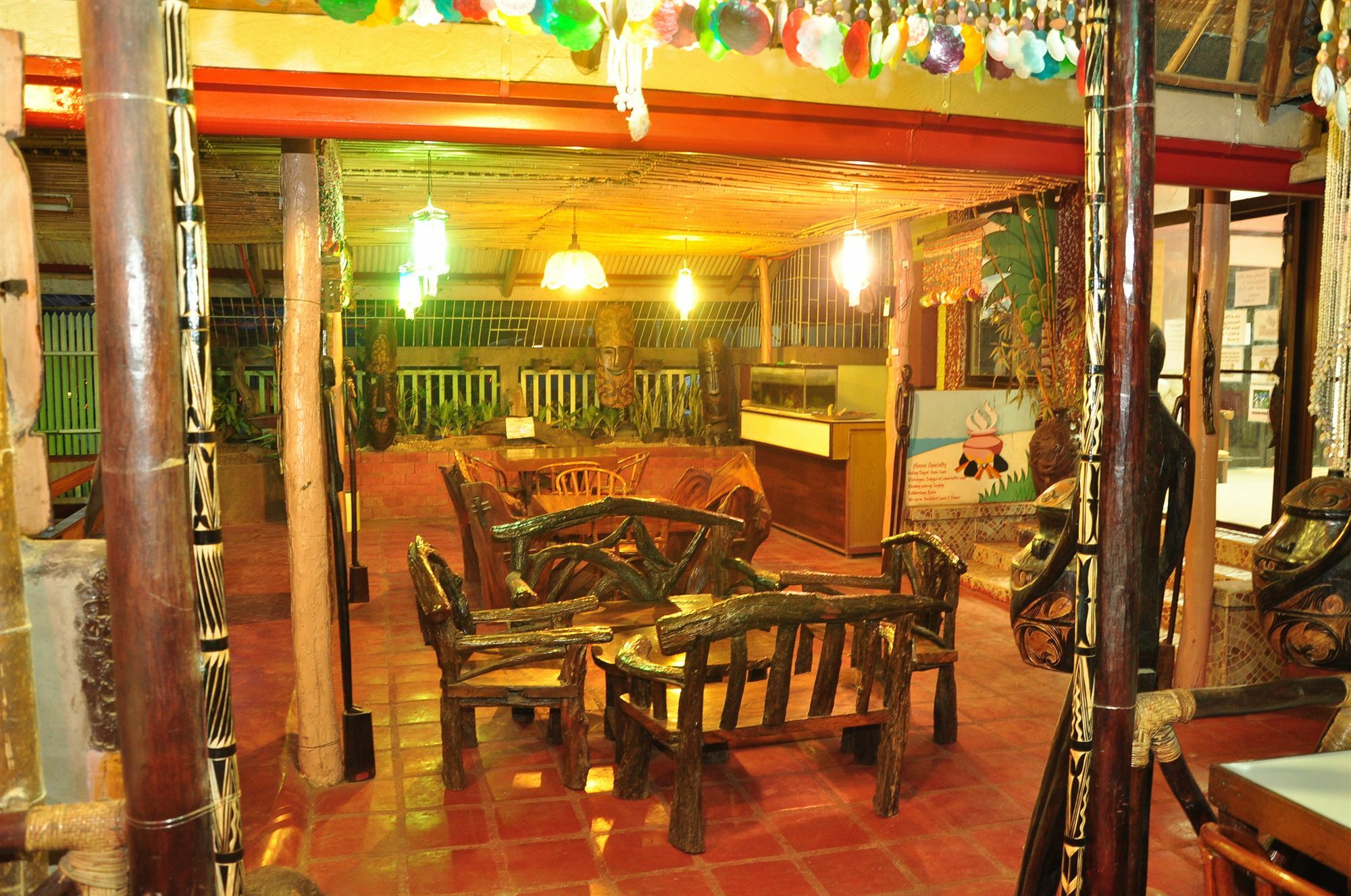 Lola Itang Pension House Tiniguiban エクステリア 写真