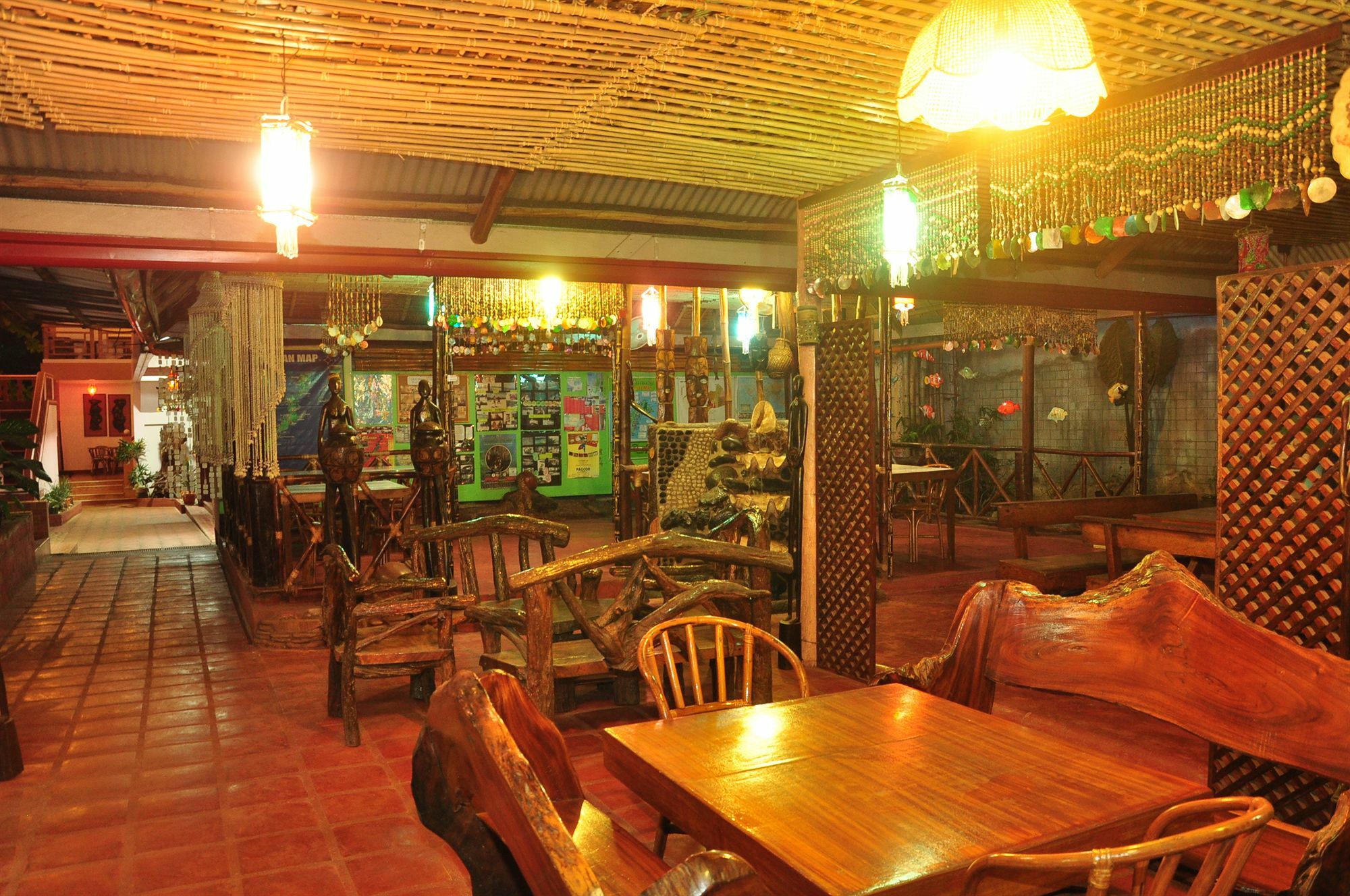 Lola Itang Pension House Tiniguiban エクステリア 写真